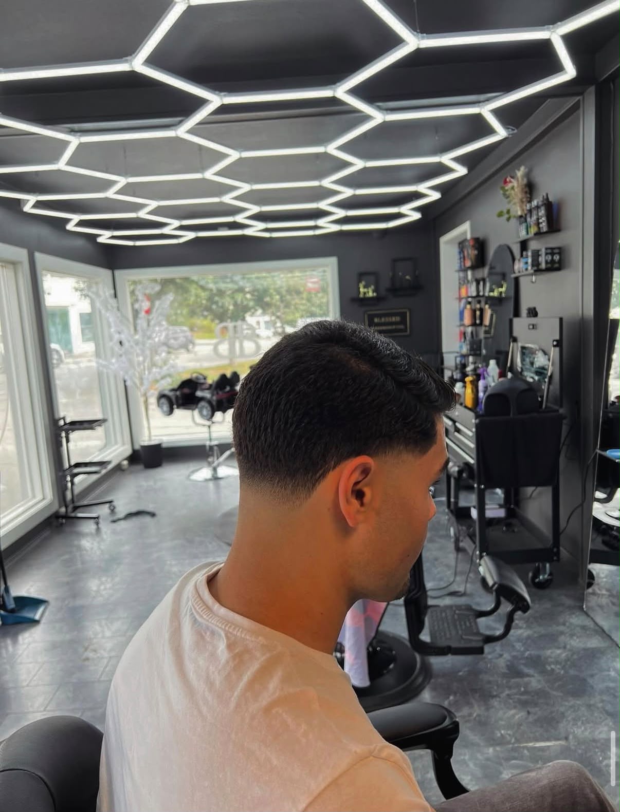 Klipp utført hos Blessed Barbershop 12