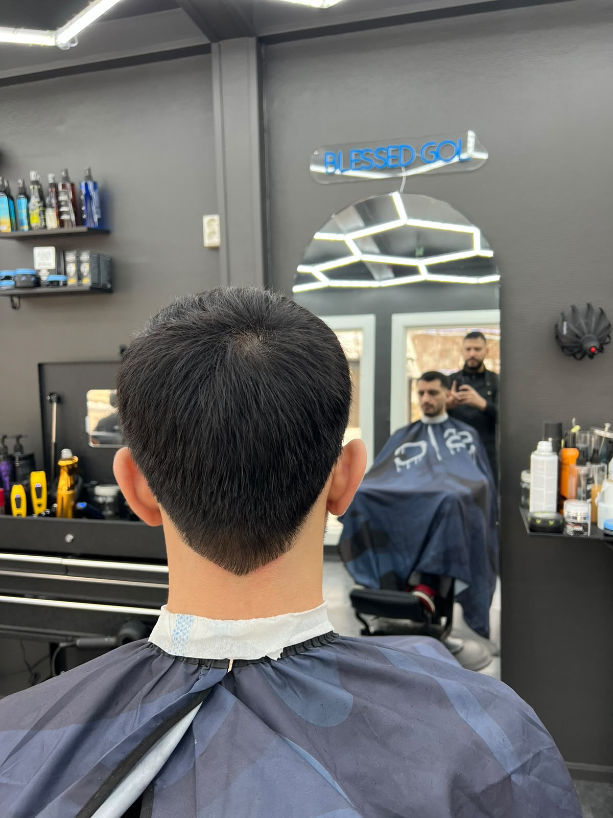 Klipp utført hos Blessed Barbershop 6